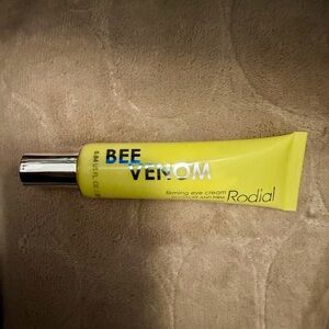 RODIAL BEE VENOM EYE CREAM NEW